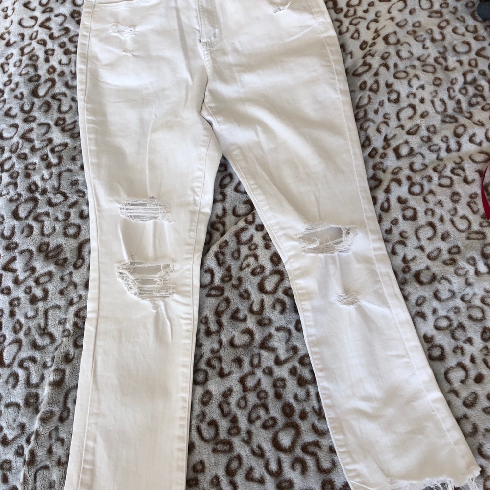 SO Women's White Ankle & Cropped Jeans
